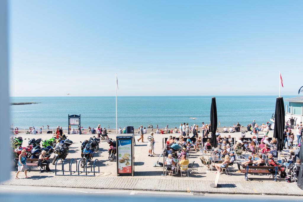 Sea View Ar Lan Y Mor Luxury Apartment Абъристуит Екстериор снимка